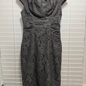 Adrianna Papell women's grey floral lined lace cocktail dress size 6